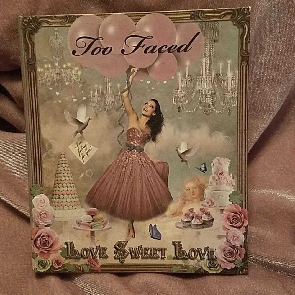 RARE Too Faced Love Sweet Love Palette